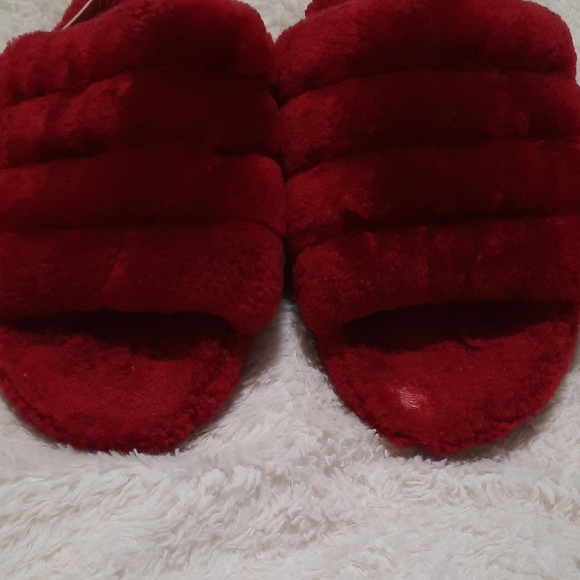 UGG Red Plush Slide Slippers - Picture 9 of 9